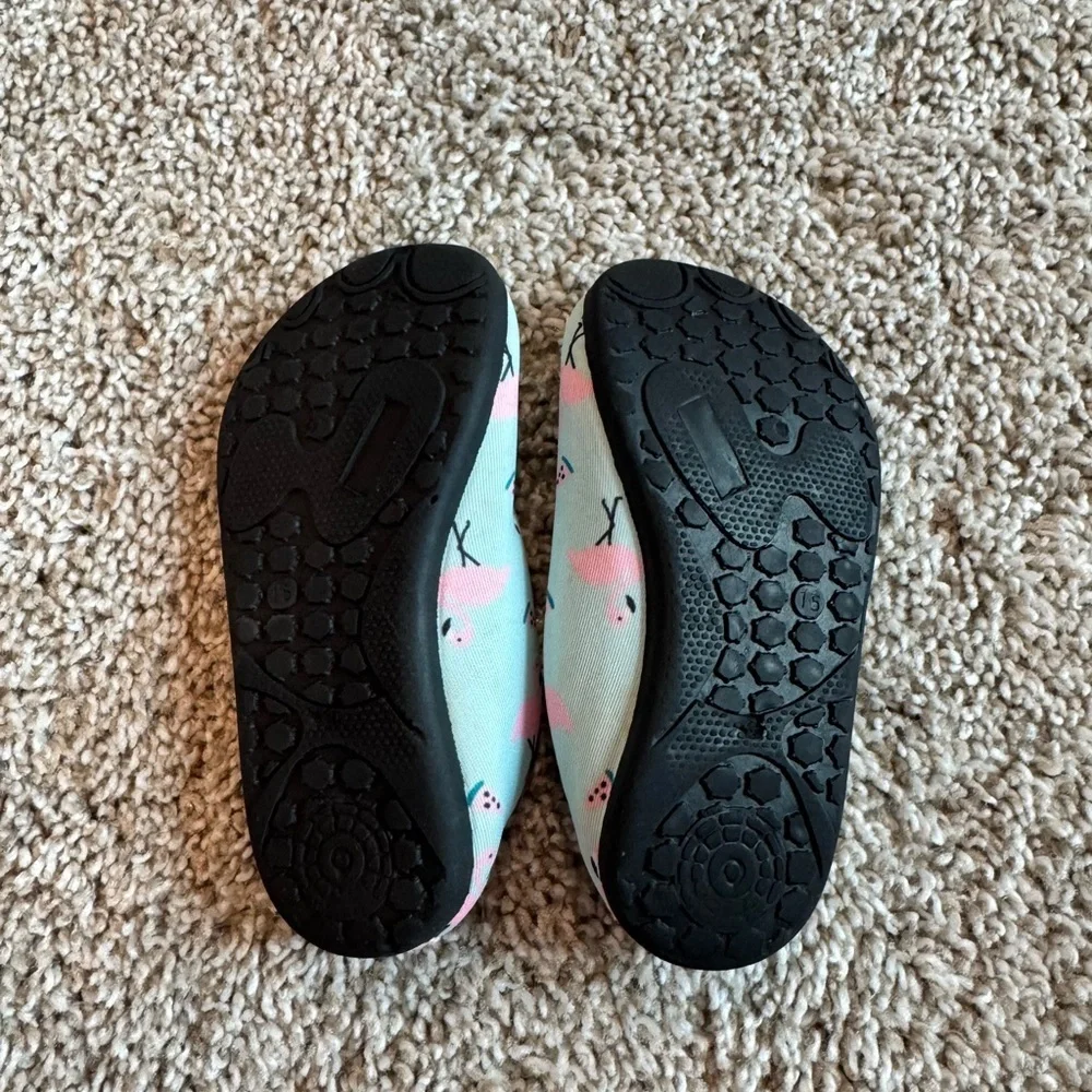 Girls slip on water shoes Pink & Blue Water Shoes with Flamingo Design size 5/6